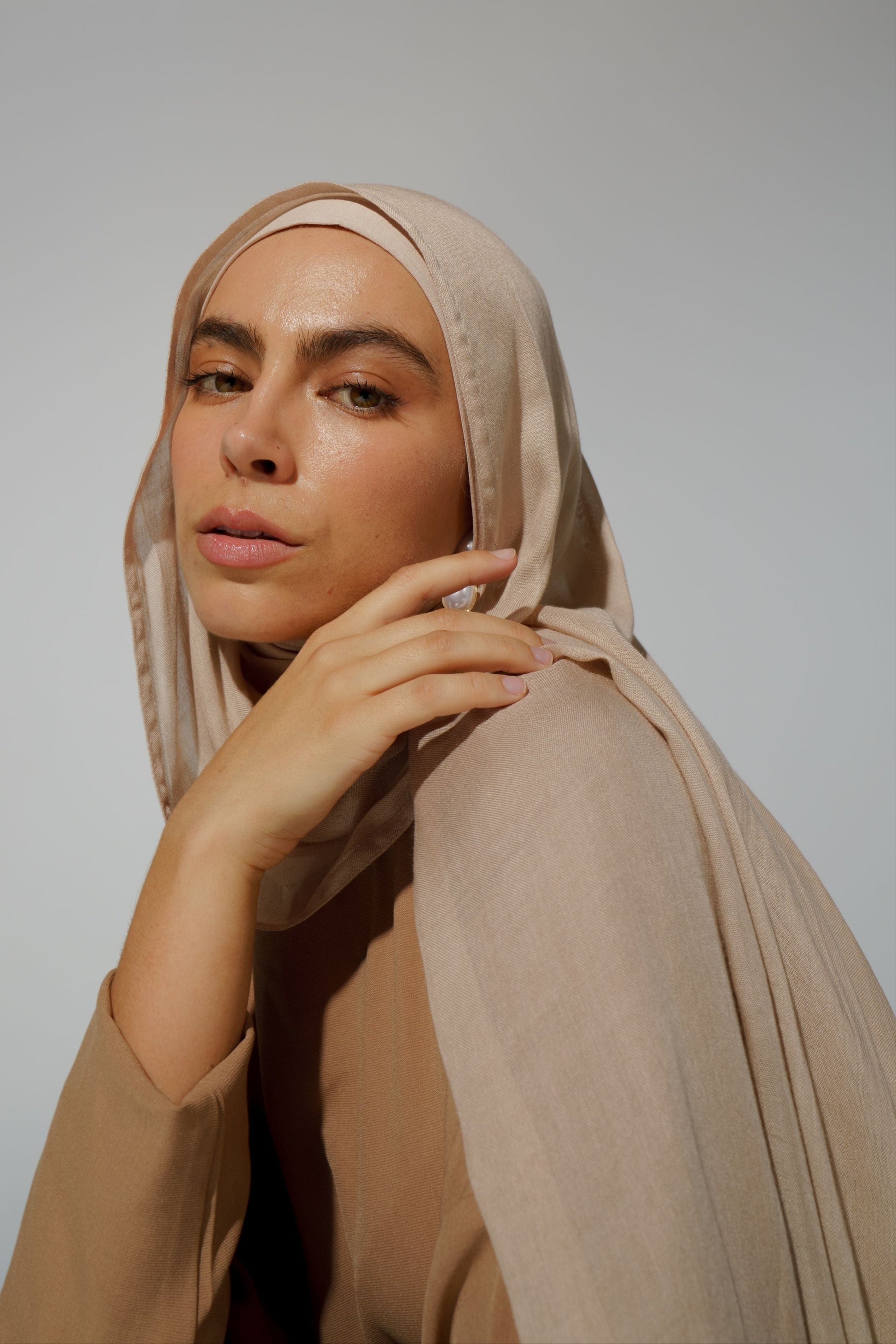 modal hijab